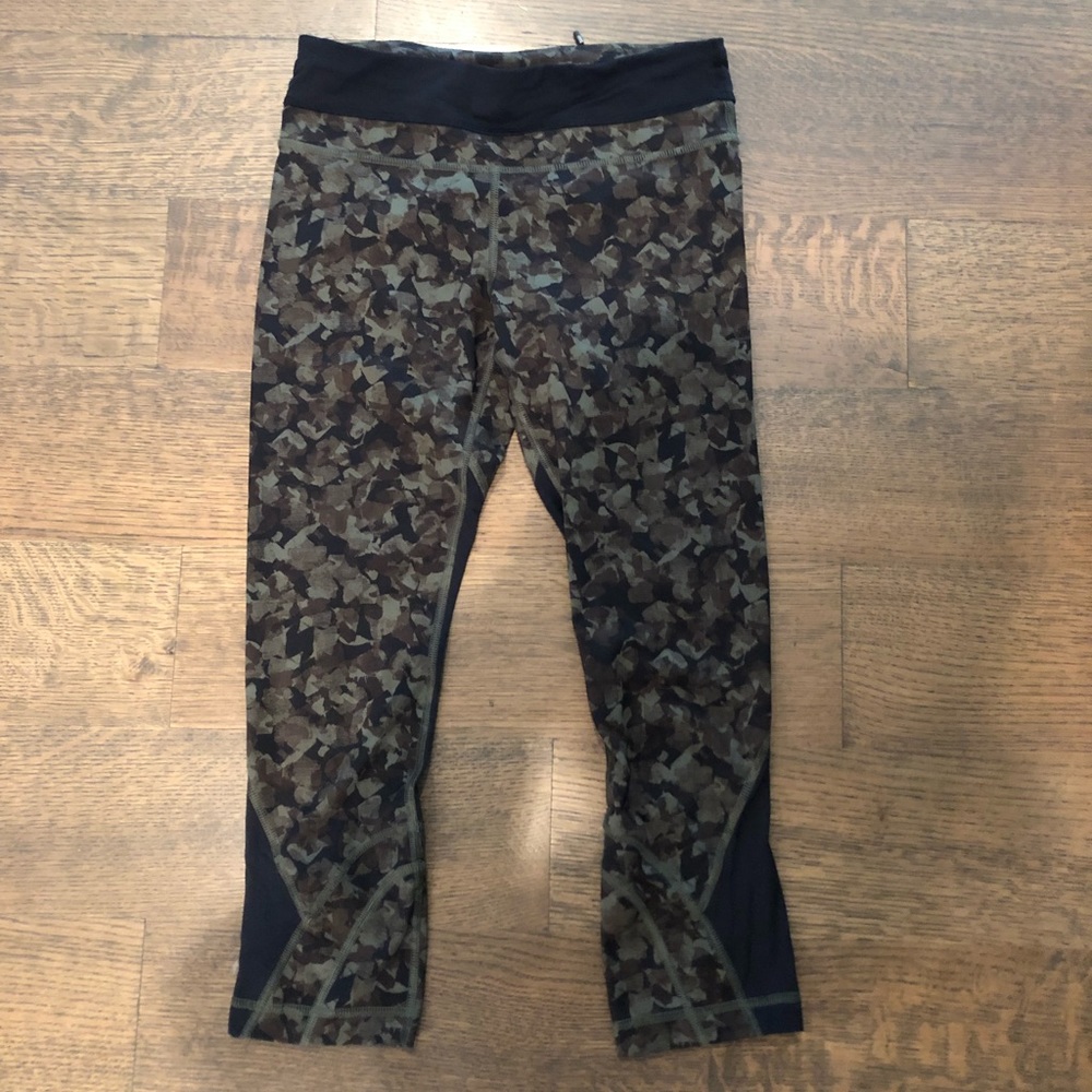 Cropped Lululemon Leggings